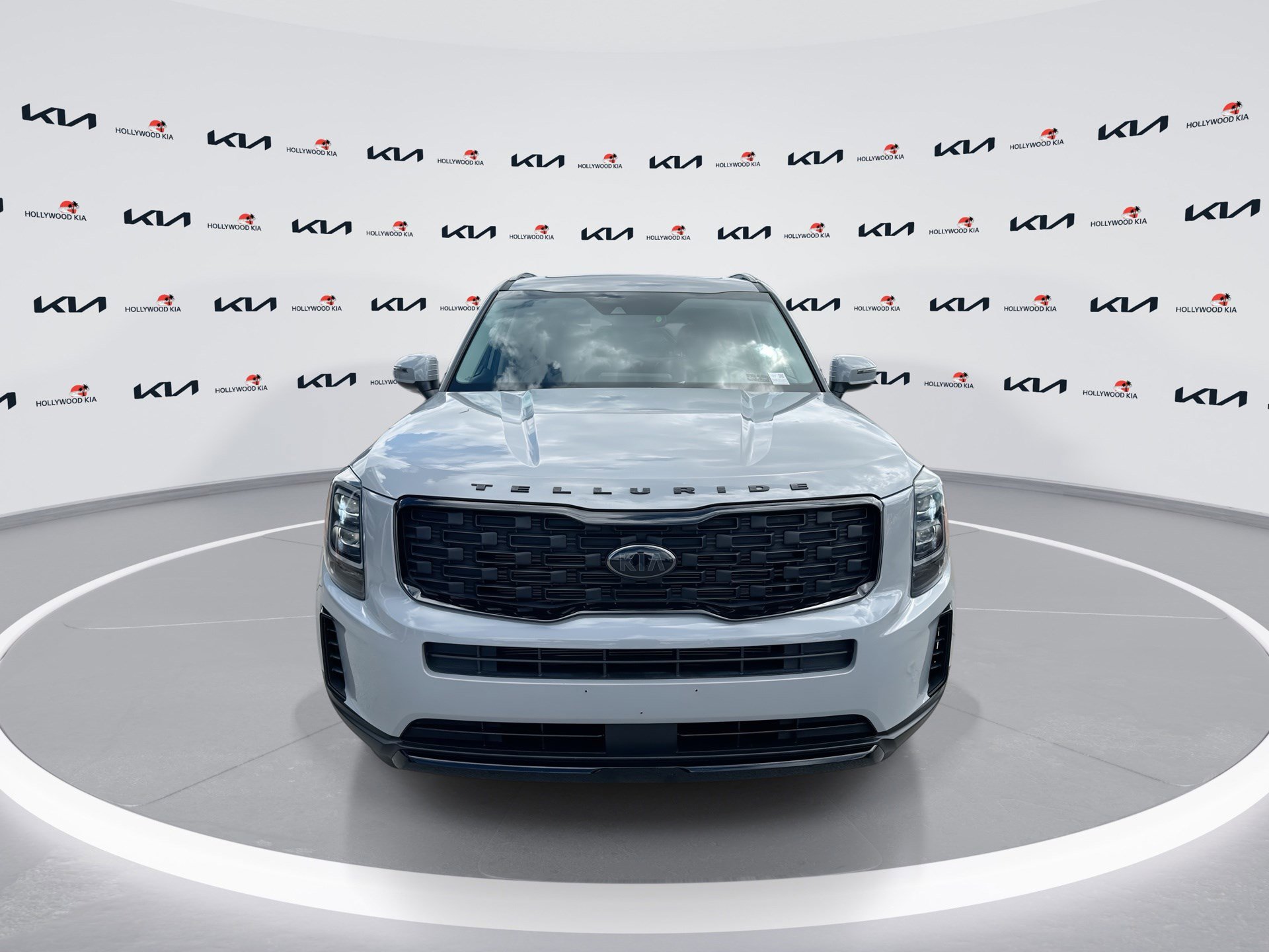 Used 2021 Kia Telluride EX w/ EX Premium Package image 3