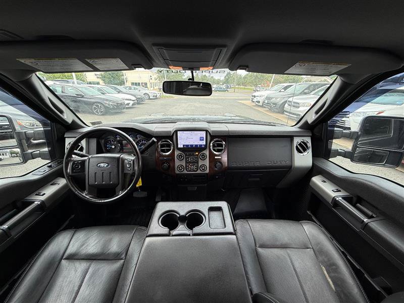 Used 2015 Ford F250 Lariat w/ Chrome Package AWD/4WD image 28