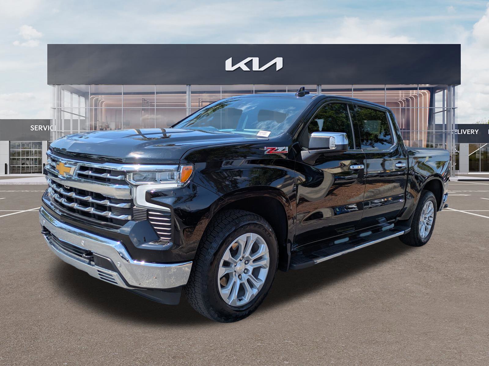 Used 2022 Chevrolet Silverado 1500 LTZ w/ Technology Package AWD/4WD image 6