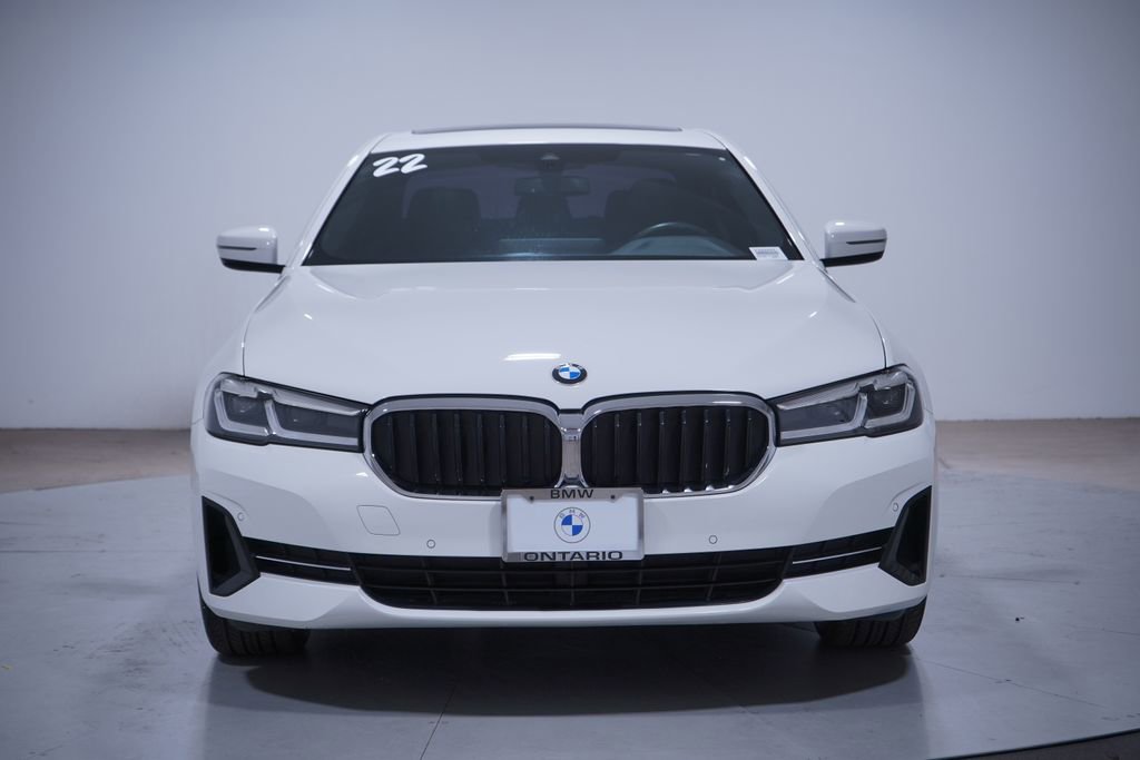 Used 2022 BMW 530i w/ Convenience Package image 4