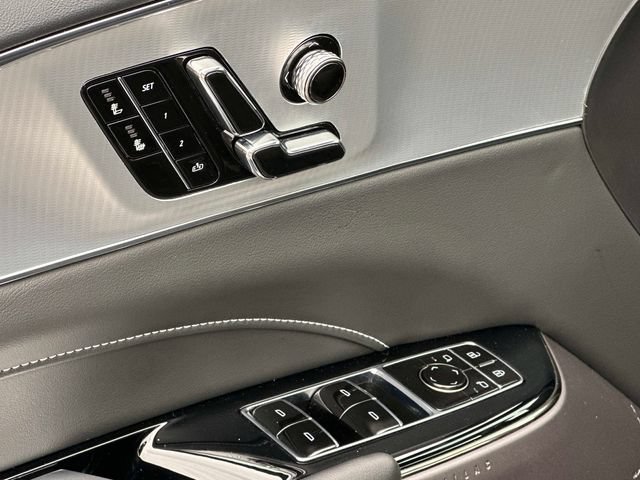 Certified 2024 Cadillac Lyriq Tech AWD/4WD image 14