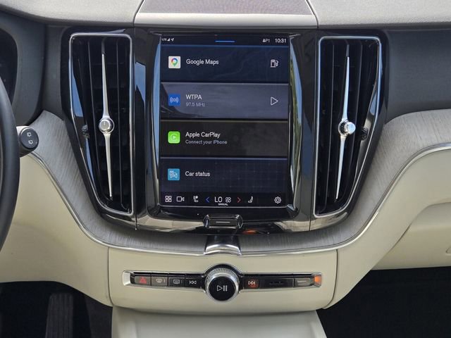 Certified 2023 Volvo XC60 B5 Plus w/ Climate Package AWD/4WD image 18