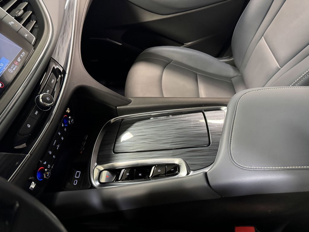 Used 2024 Buick Enclave Premium image 85