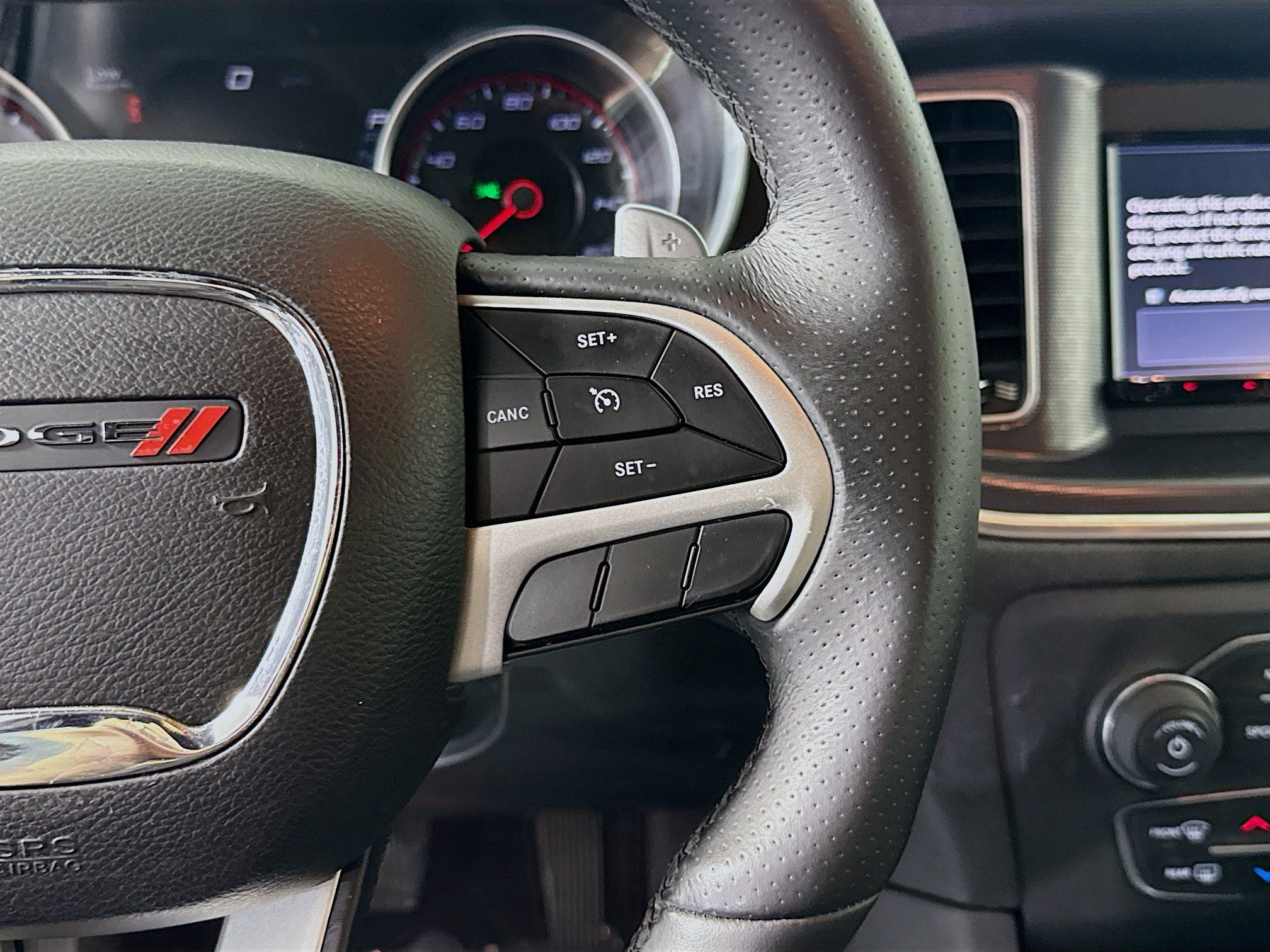 Used 2018 Dodge Charger R/T image 15