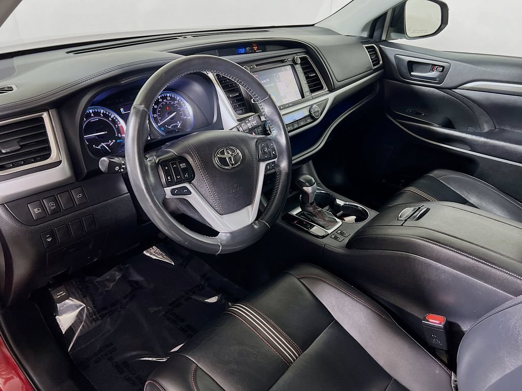 Certified 2019 Toyota Highlander SE AWD/4WD image 9