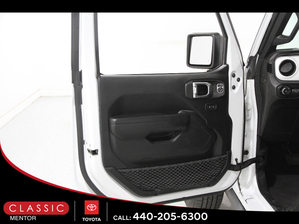 Used 2021 Jeep Wrangler Willys image 4