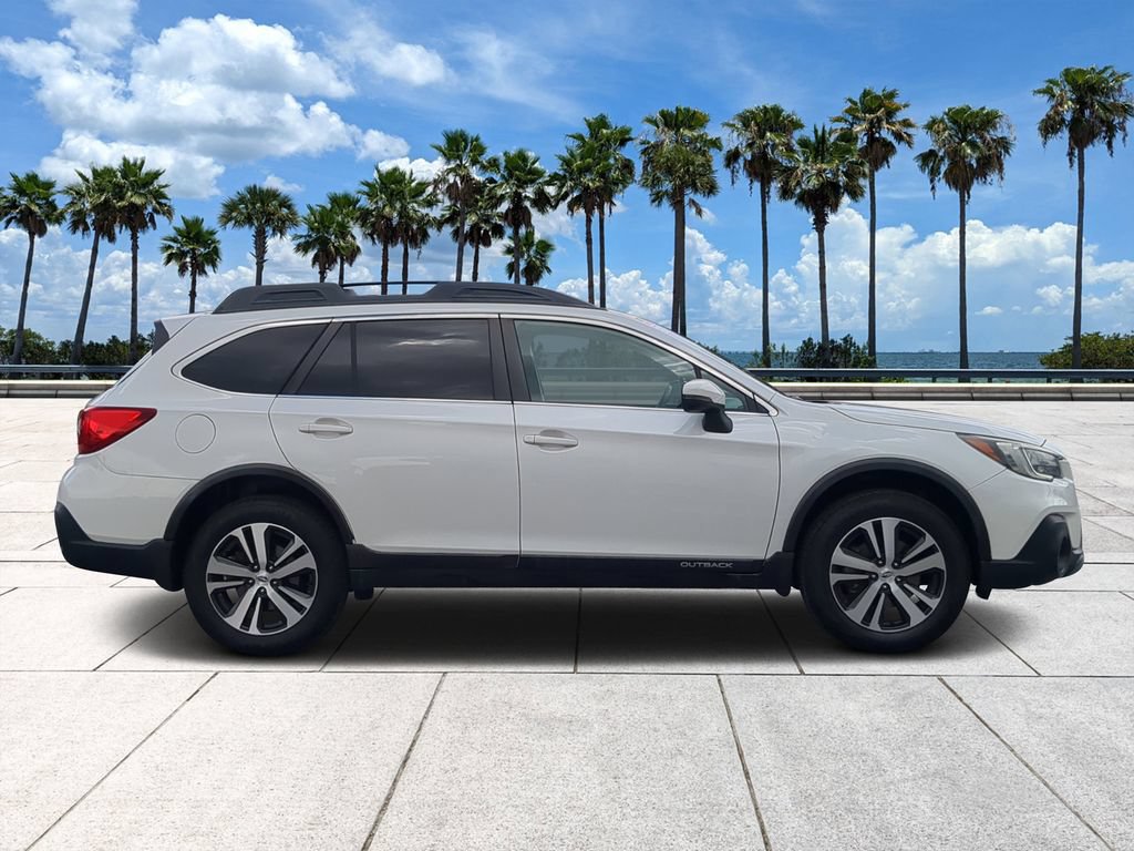 Used 2019 Subaru Outback 2.5i Limited w/ Popular Package #2 AWD/4WD image 3