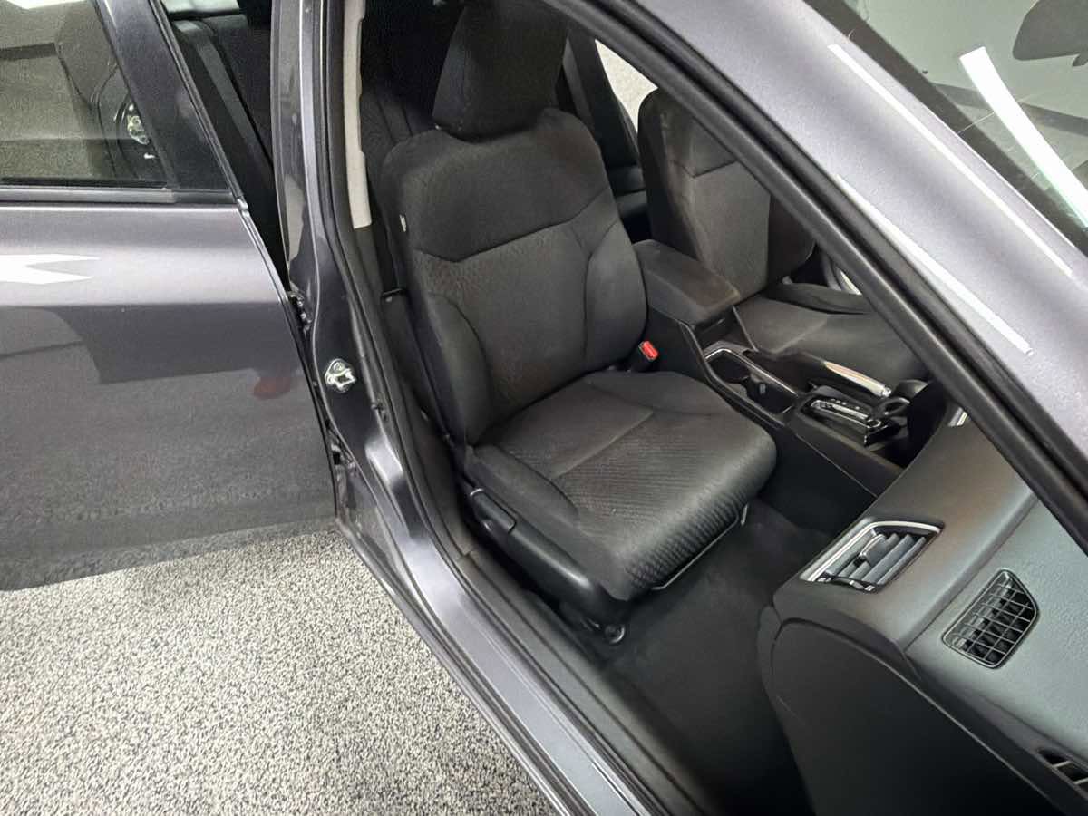 Used 2015 Honda Civic EX image 34