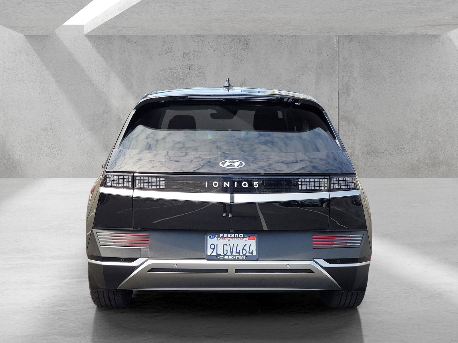 Used 2024 Hyundai Ioniq 5 SEL image 5