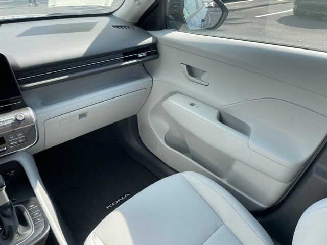 New 2026 Hyundai Kona SEL Sport FWD image 17