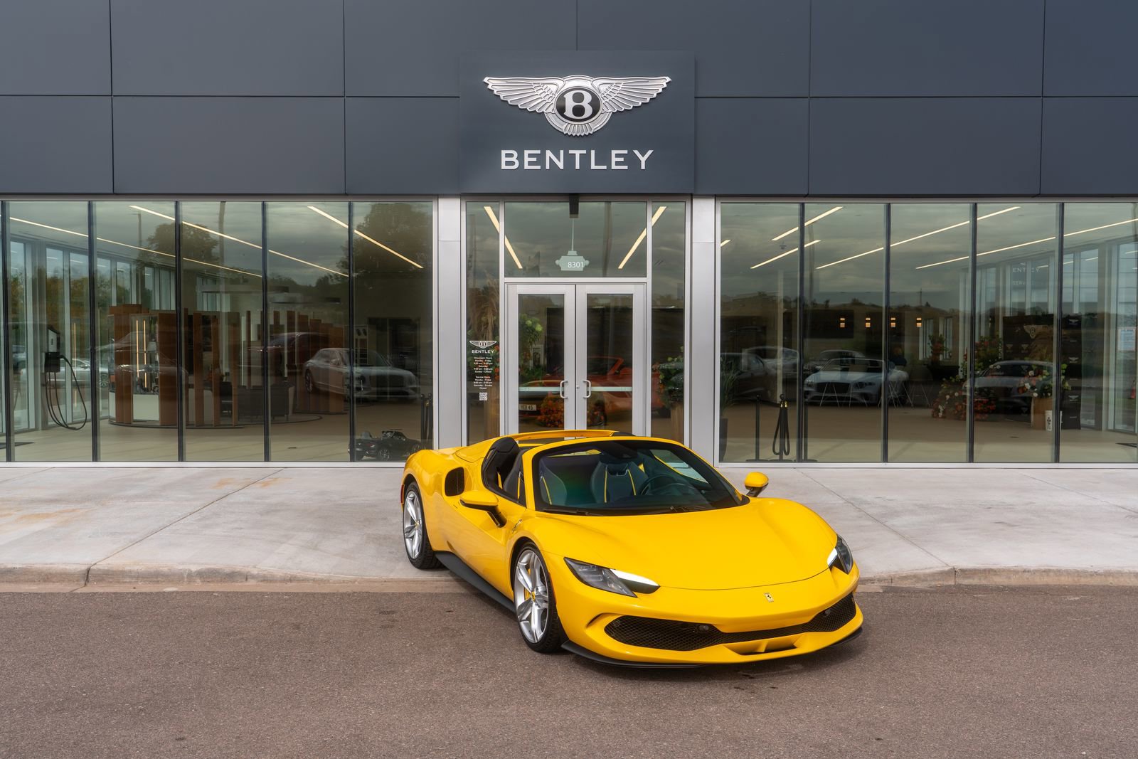 Used 2024 Ferrari 296 GTS image 1