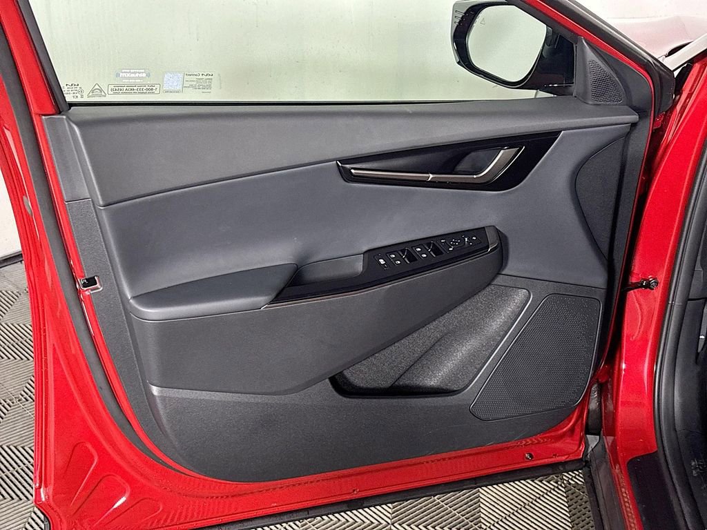 New 2025 Kia EV6 Light w/ Light LR Technology Package image 10