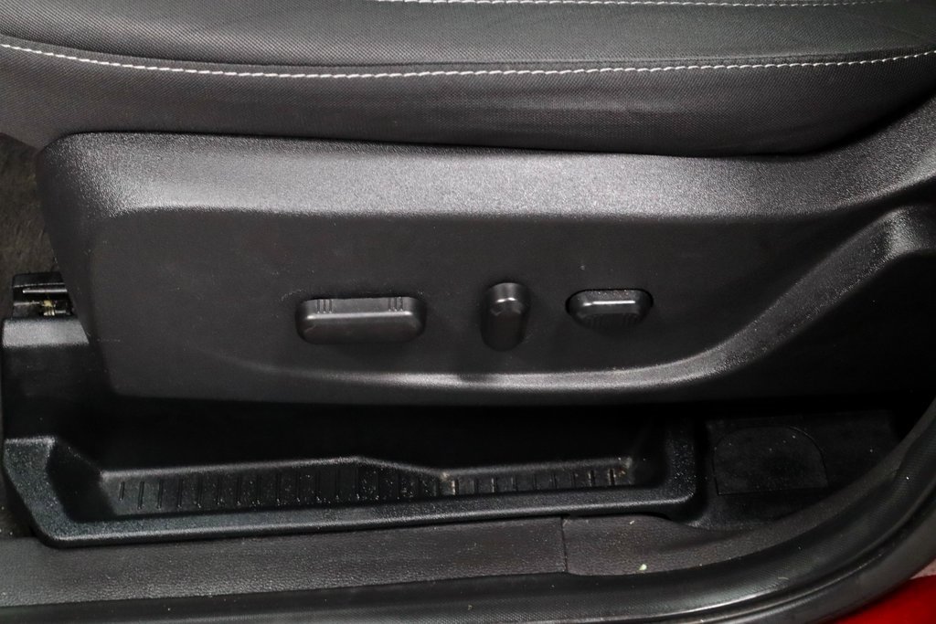 Certified 2018 Ford Escape SE image 23