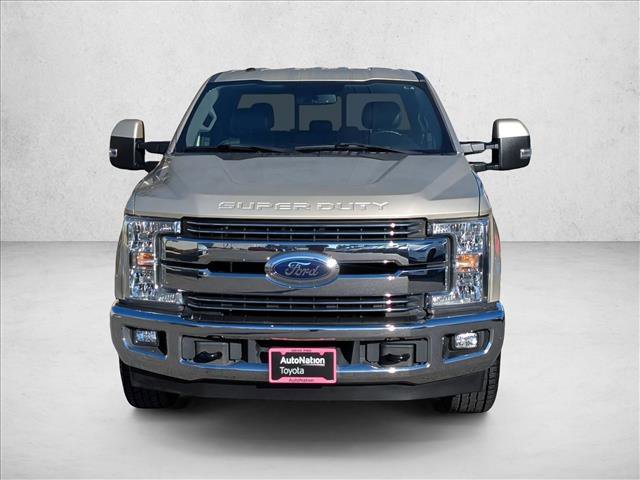 Used 2017 Ford F250 Lariat image 2