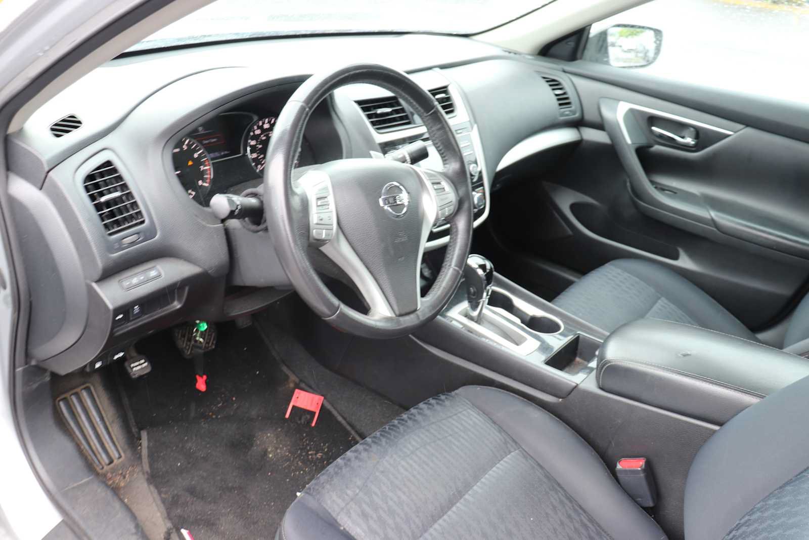 Used 2018 Nissan Altima 2.5 SV FWD image 10