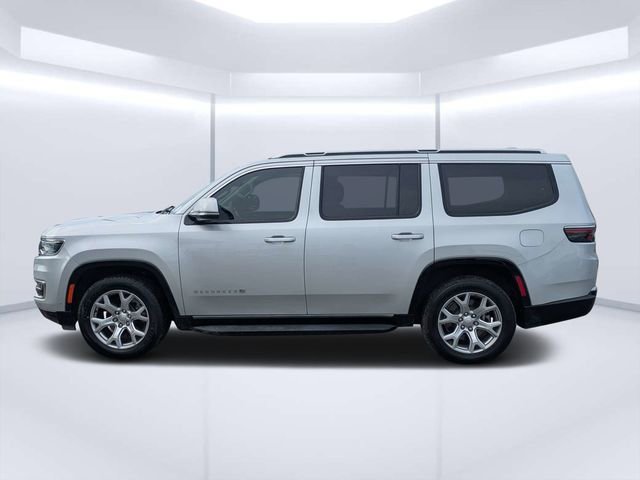 Used 2022 Jeep Wagoneer Series II RWD image 6