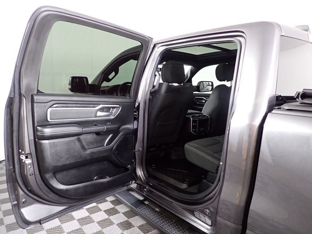 Used 2020 RAM 1500 Big Horn AWD/4WD image 35