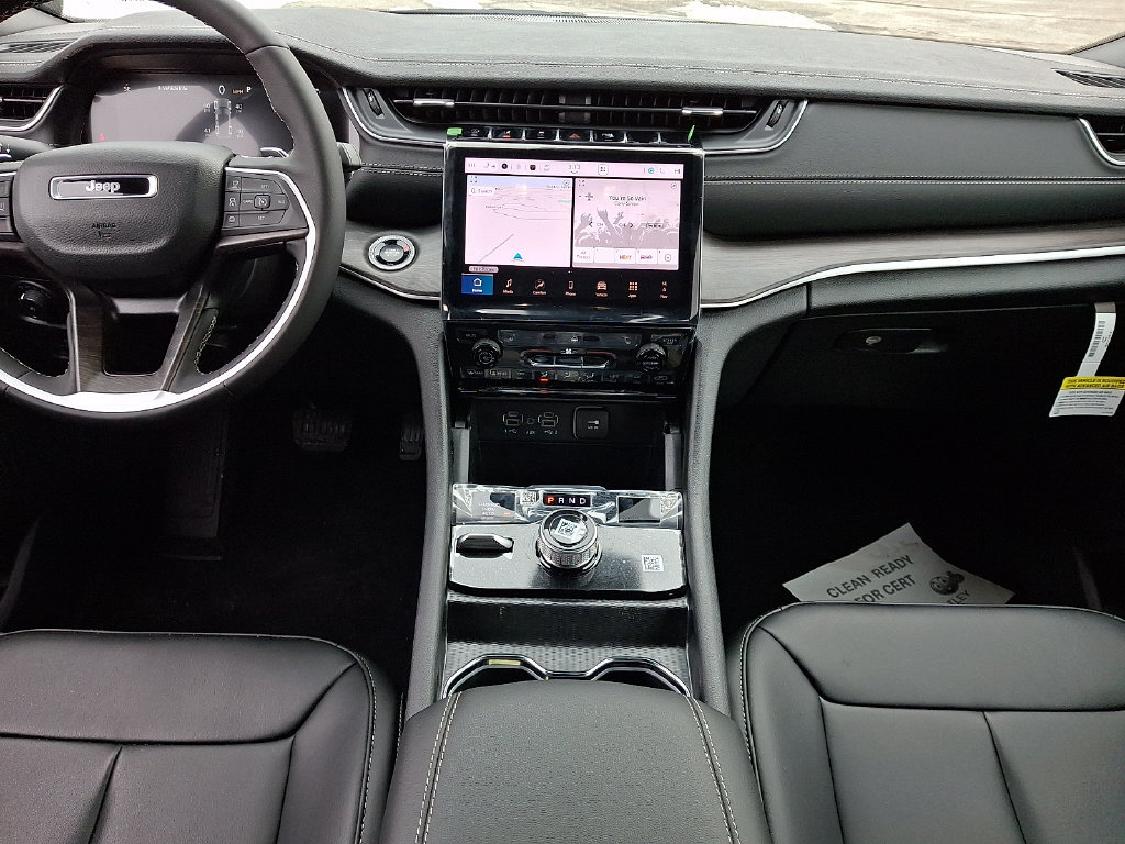 New 2025 Jeep Grand Cherokee Limited AWD/4WD image 11