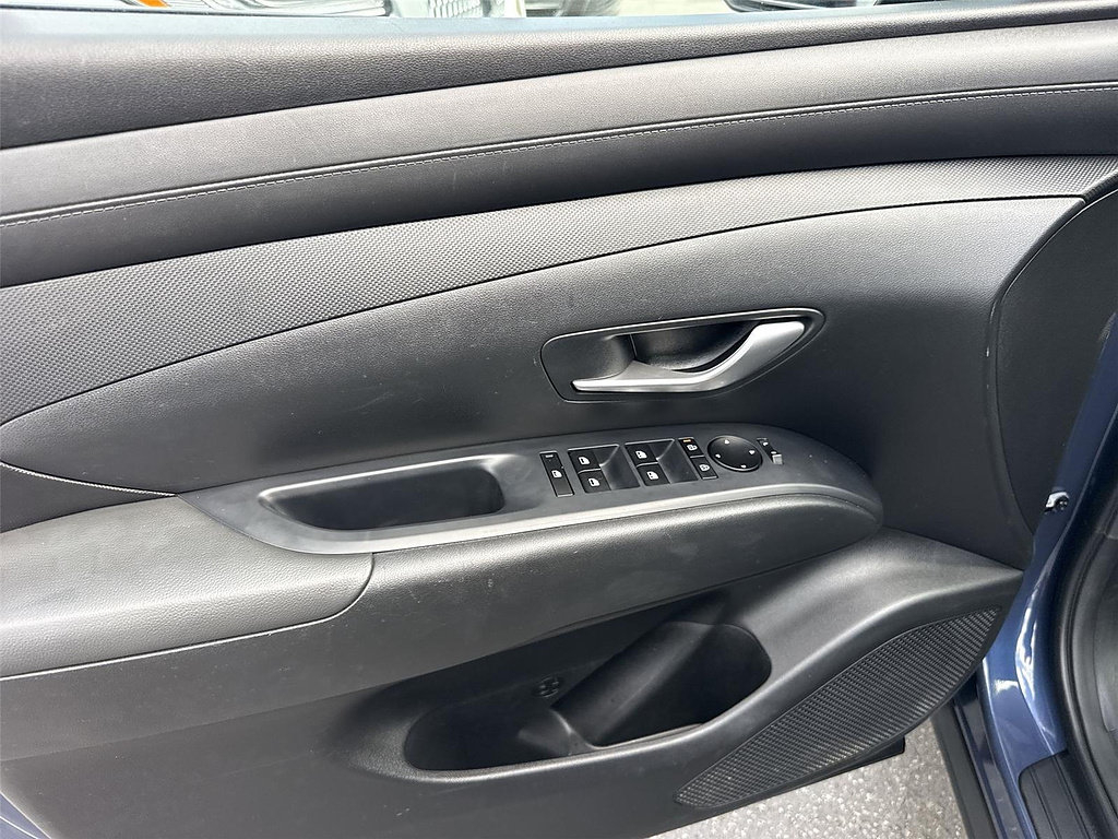 Used 2025 Hyundai Tucson SEL FWD image 20