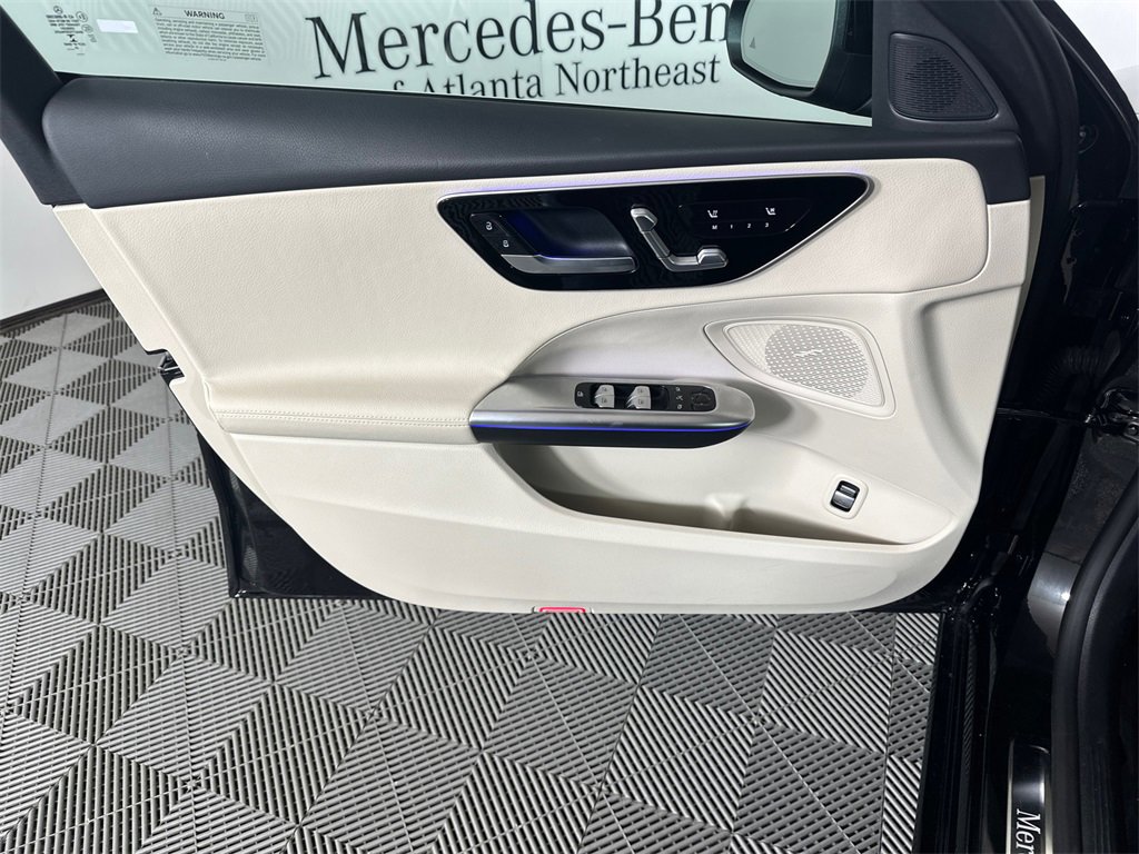 Certified 2023 Mercedes-Benz C 300 4MATIC Sedan image 10