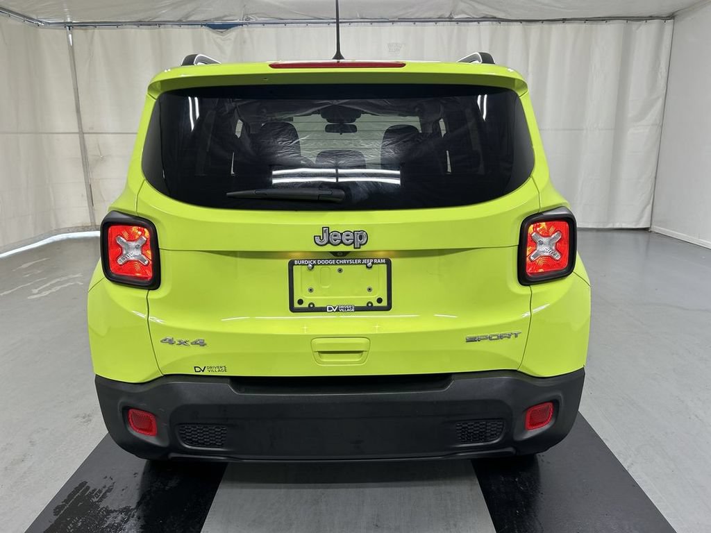 Used 2019 Jeep Renegade Sport w/ Sport Appearance Group AWD/4WD image 20