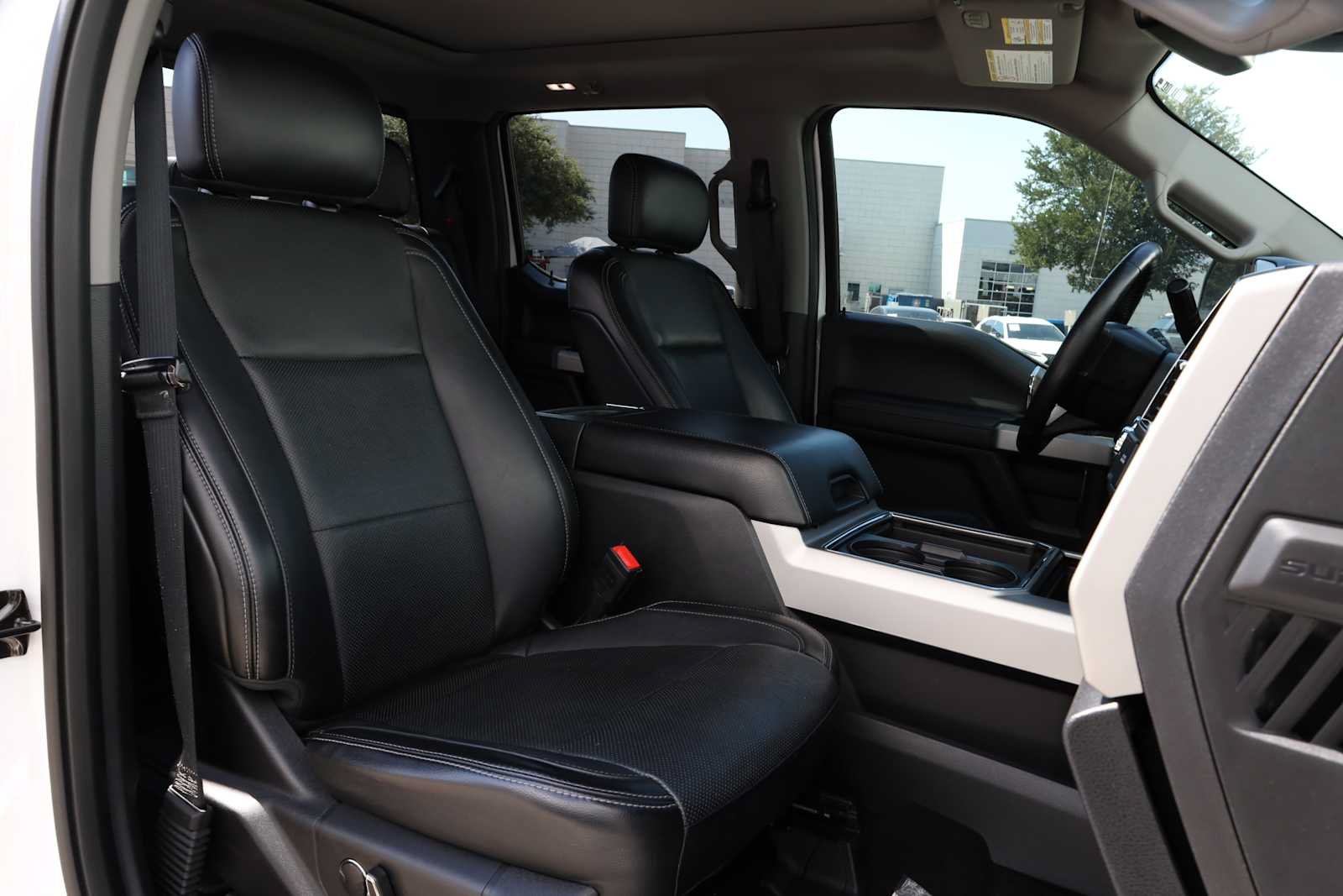 Used 2018 Ford F250 Lariat w/ Lariat Ultimate Package AWD/4WD image 43