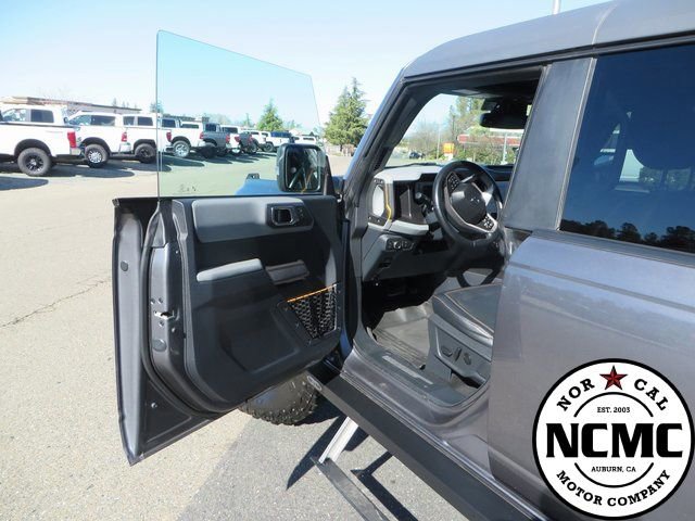 Used 2022 Ford Bronco Badlands image 15
