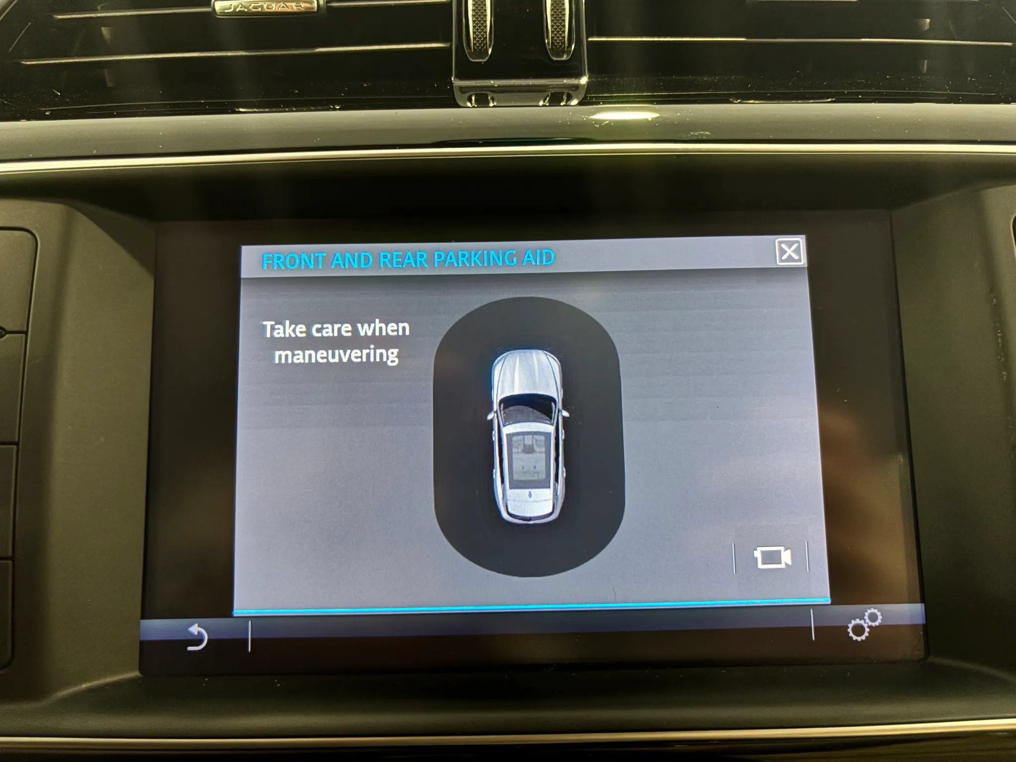 Used 2017 Jaguar F-PACE Prestige AWD/4WD image 35