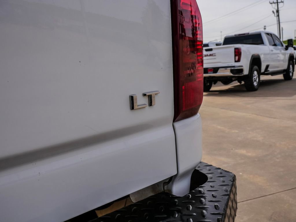 Used 2023 Chevrolet Silverado 2500 LT w/ Convenience Package image 14
