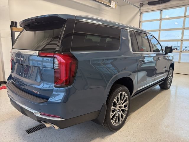 New 2026 GMC Yukon XL Denali w/ Sun & Power Step Package AWD/4WD image 19