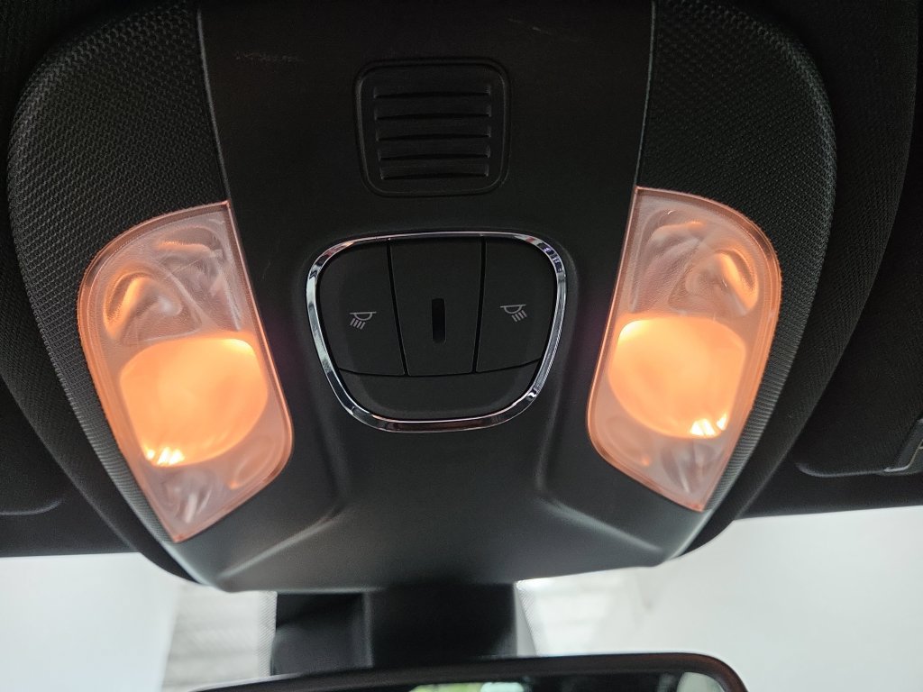 Used 2023 Jeep Compass Latitude AWD/4WD image 47