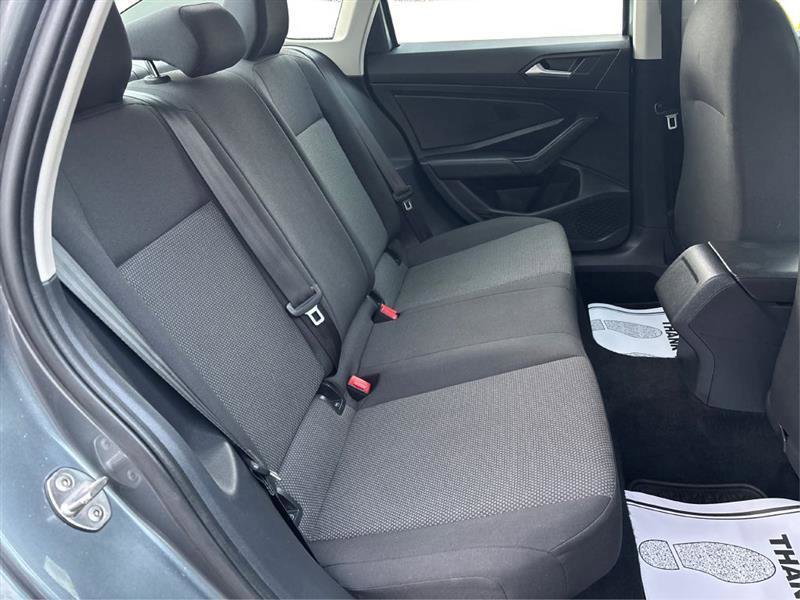 Used 2019 Volkswagen Jetta S image 27