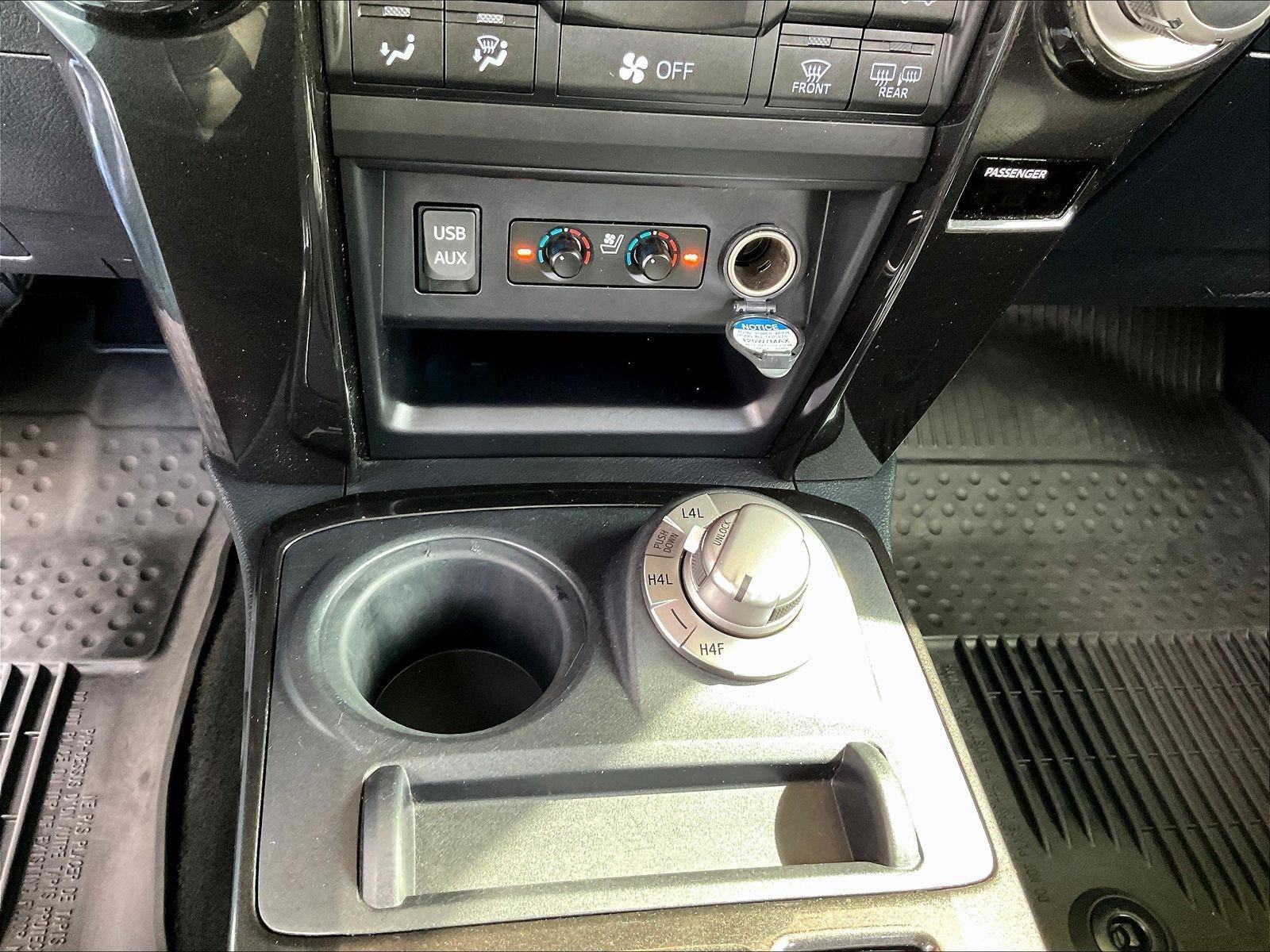 Used 2019 Toyota 4Runner Limited AWD/4WD image 15