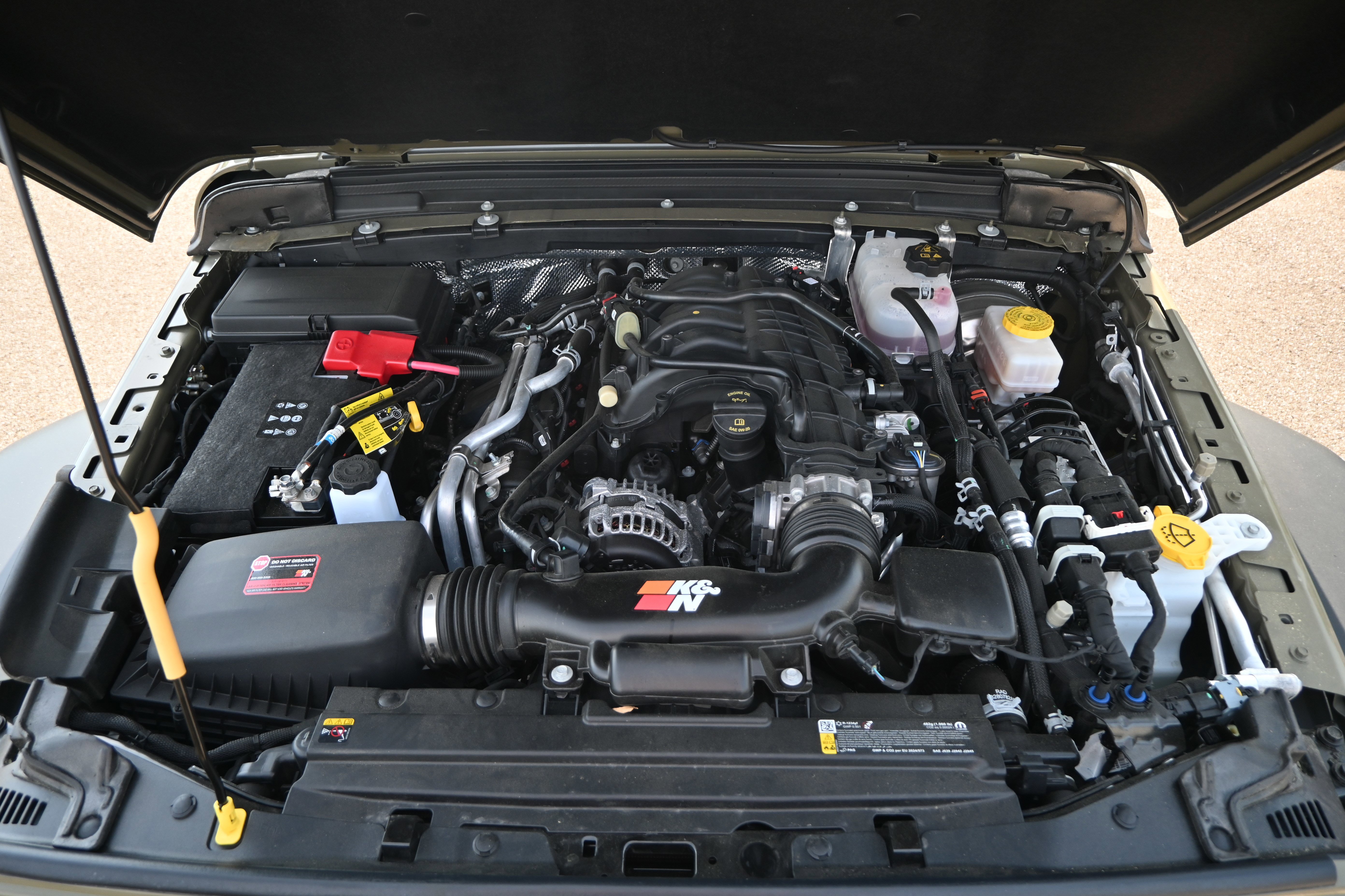 Used 2025 Jeep Wrangler Sport S image 24