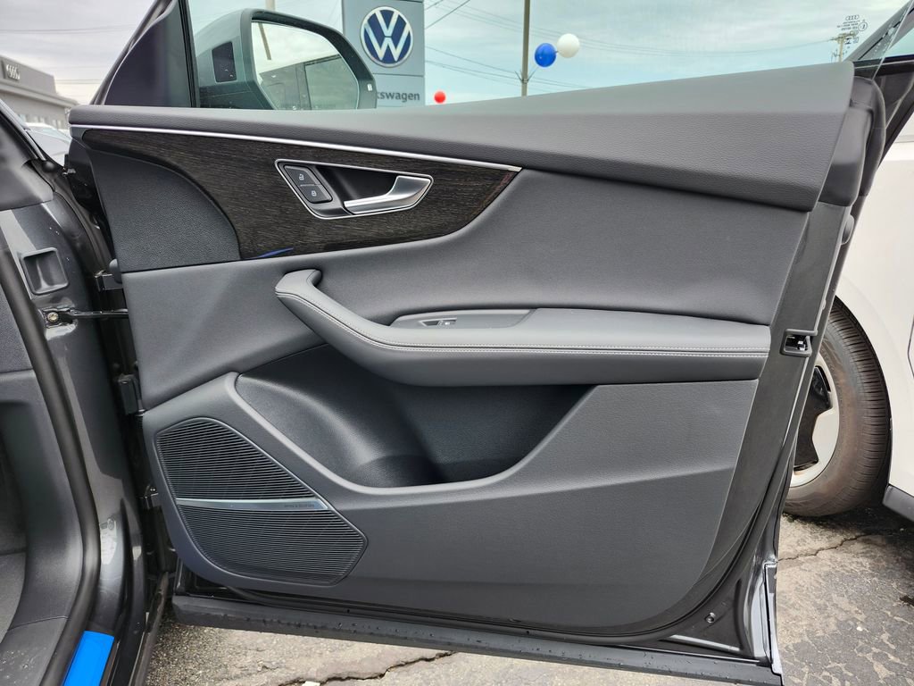 New 2026 Audi Q8 Premium Plus image 18