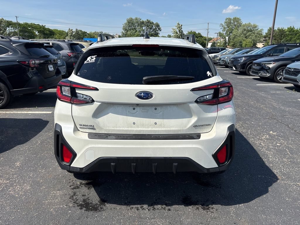 Used 2024 Subaru Crosstrek 2.0i Premium AWD/4WD image 4