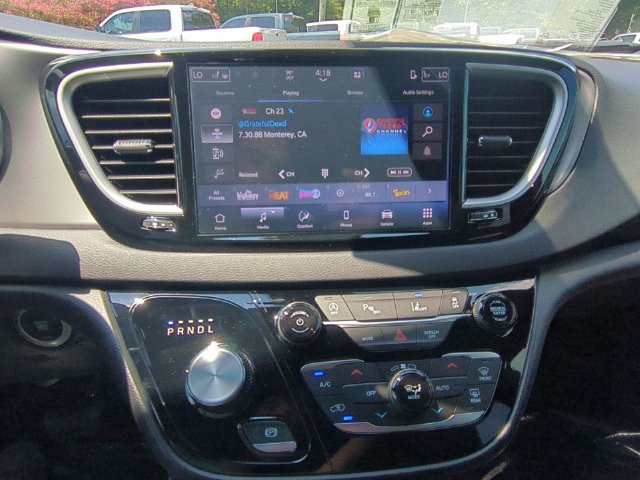 New 2027 Chrysler Pacifica LX FWD image 23