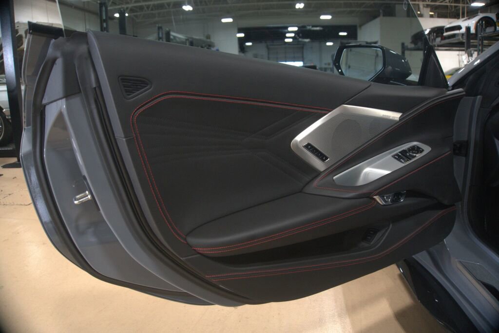 Used 2025 Chevrolet Corvette E-Ray w/ ZER Performance Package image 32