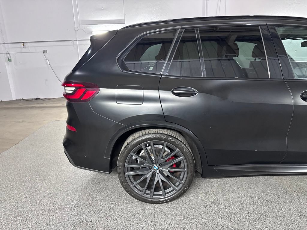 Used 2022 BMW X5 xDrive40i AWD/4WD image 10