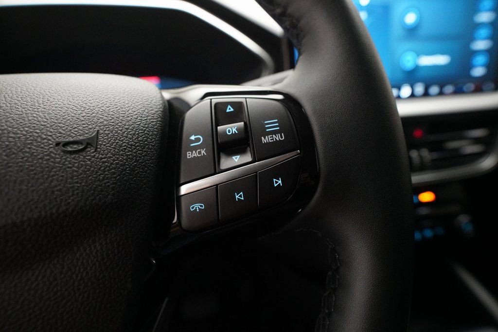 Used 2023 Ford Escape Platinum image 19