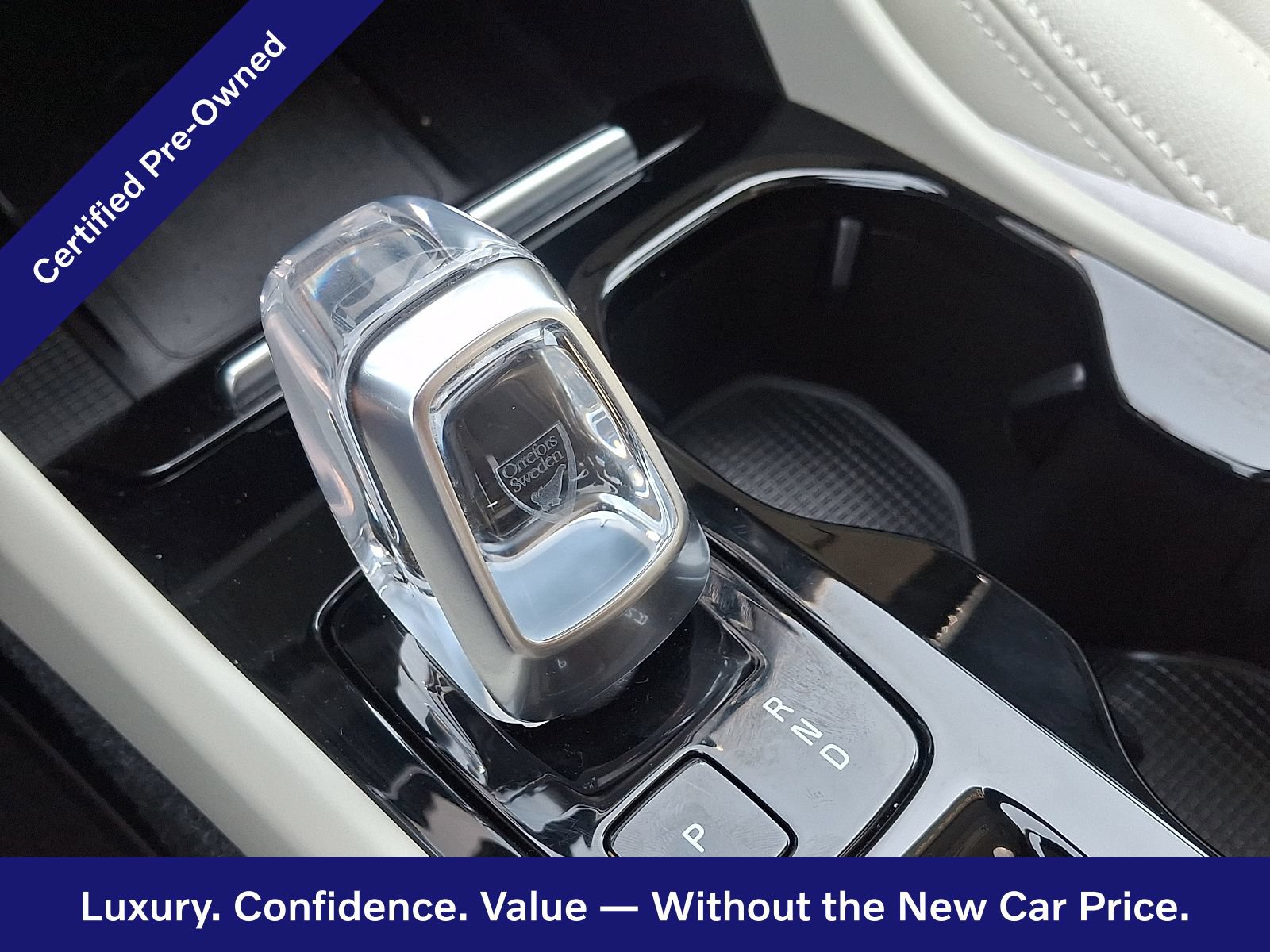 Certified 2024 Volvo XC40 B5 Ultimate w/ Climate Package AWD/4WD image 16