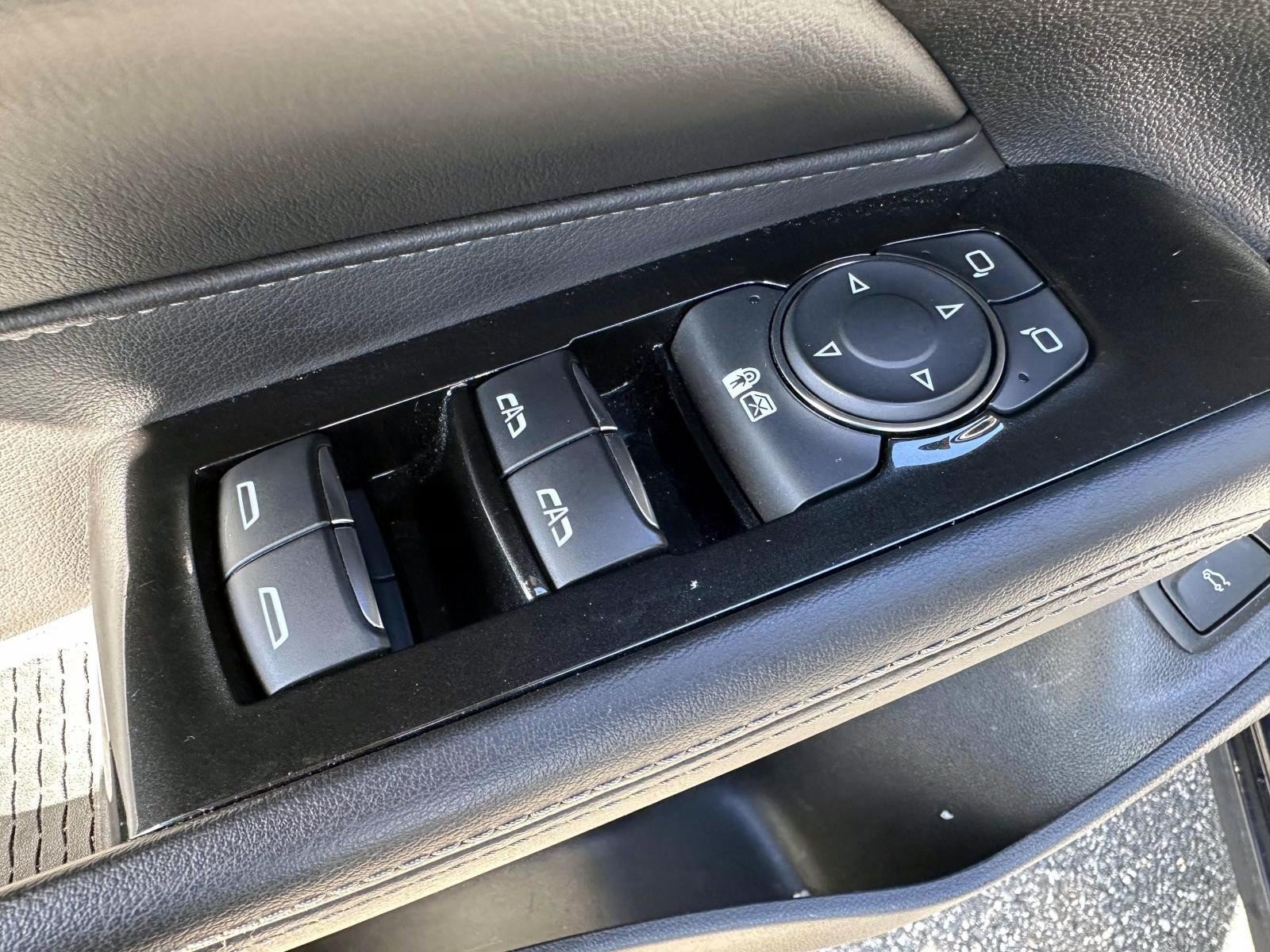 Used 2021 Cadillac CT4 Premium Luxury AWD/4WD image 9
