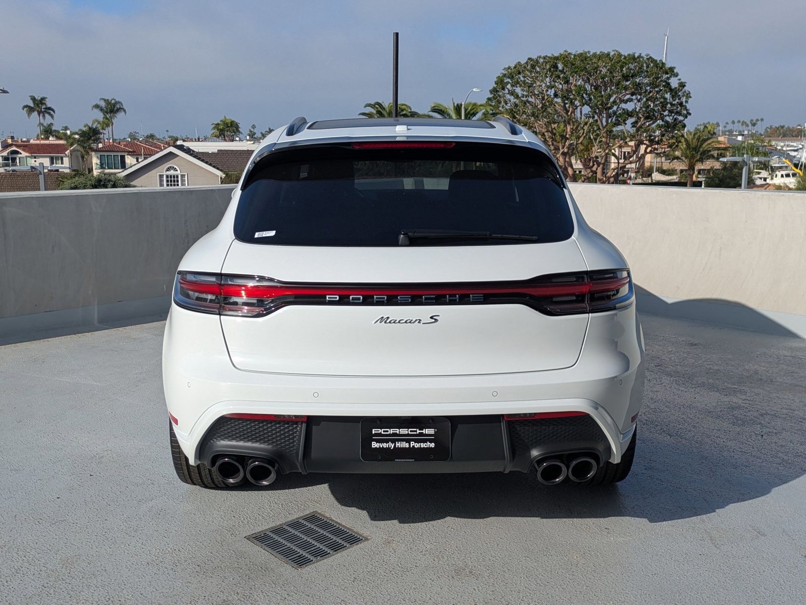 Used 2025 Porsche Macan S image 10