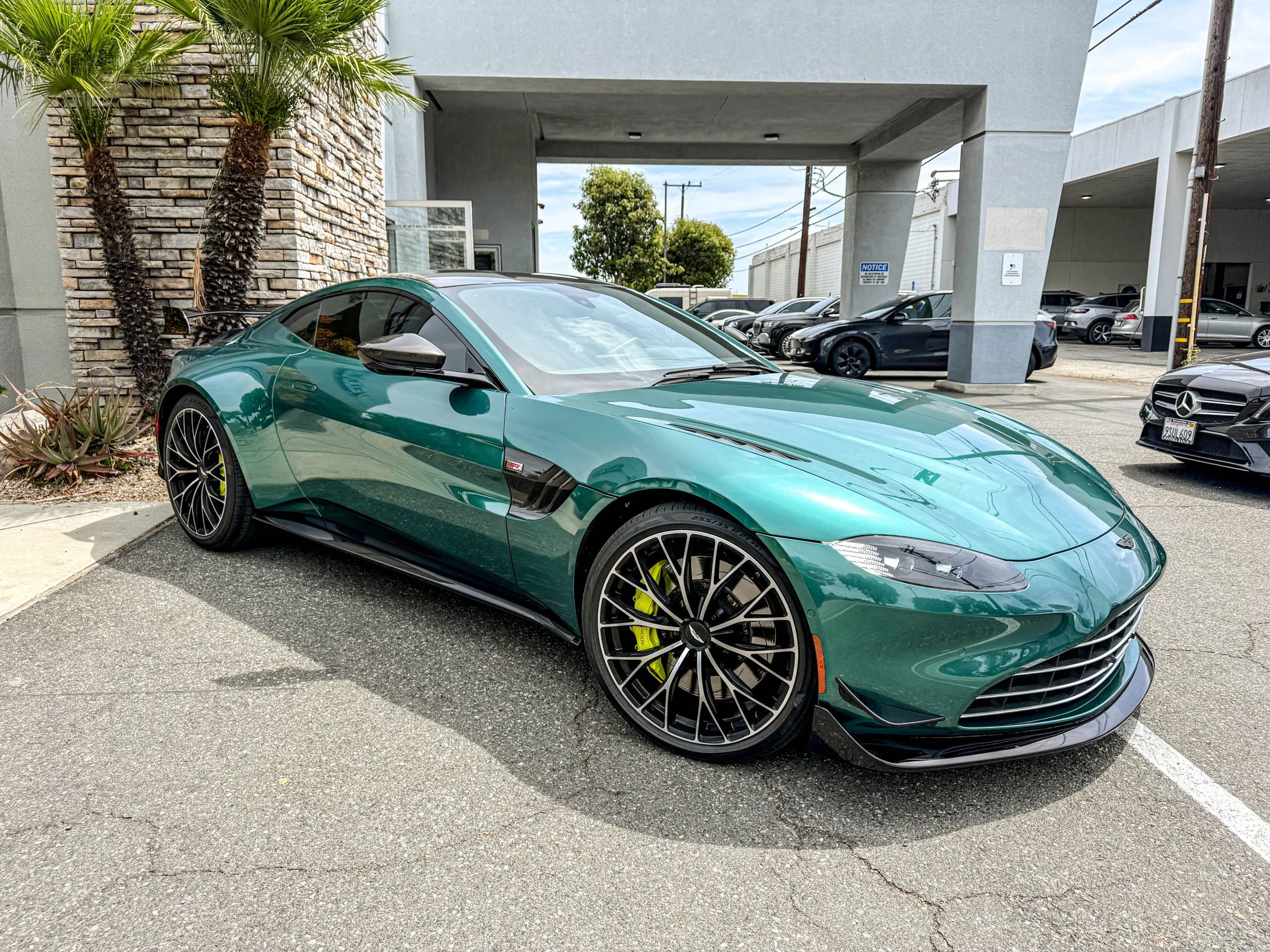 Used 2023 Aston Martin V8 Vantage Coupe
