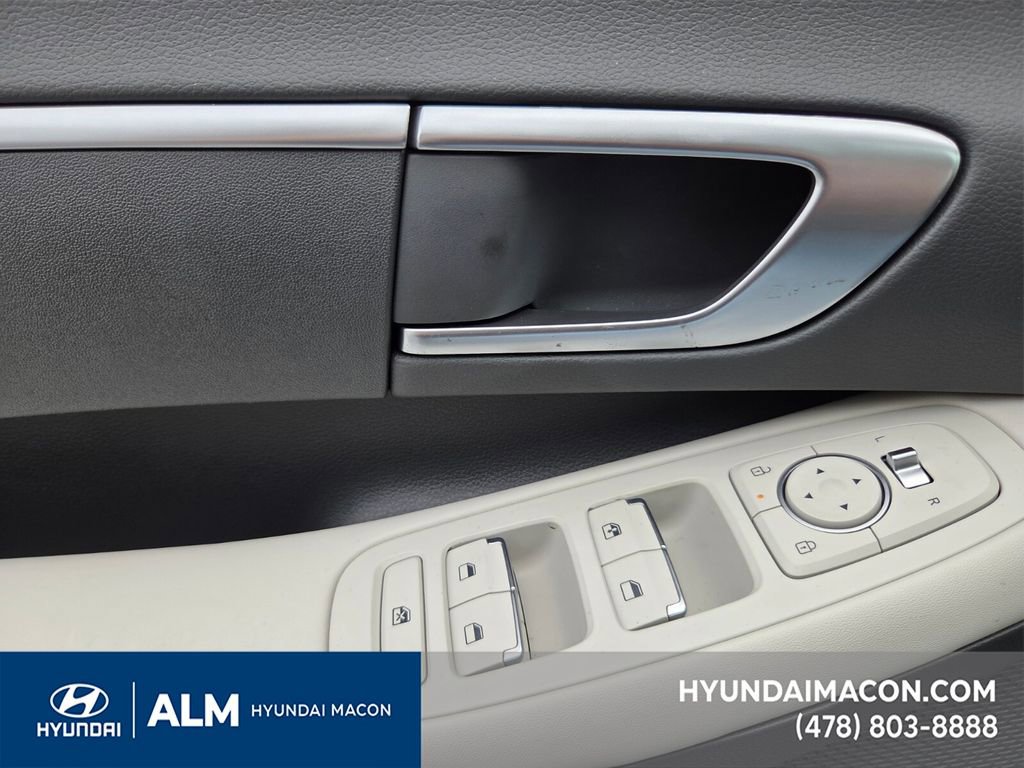 New 2025 Hyundai Sonata SE image 23