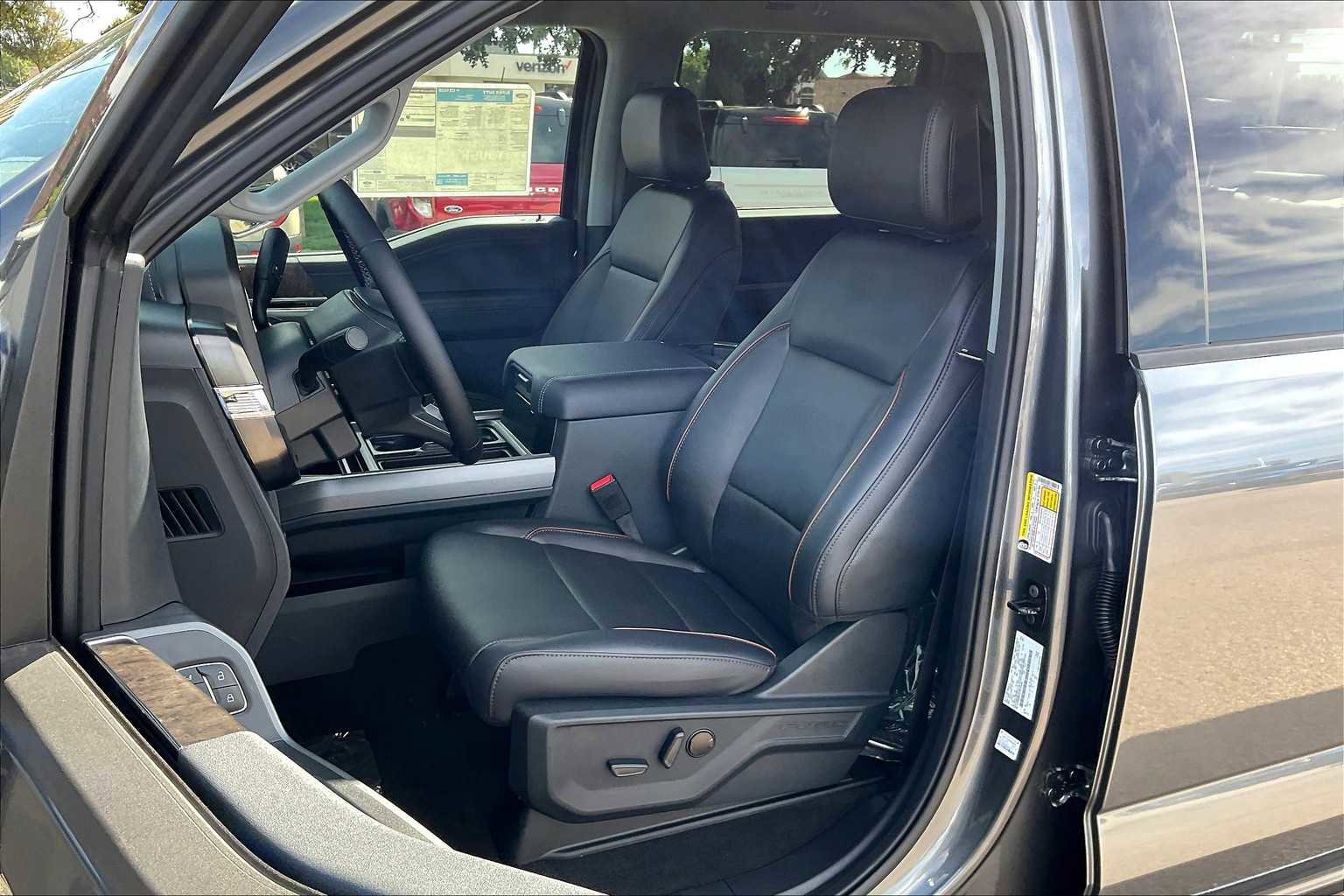 New 2026 Ford F250 Lariat image 9