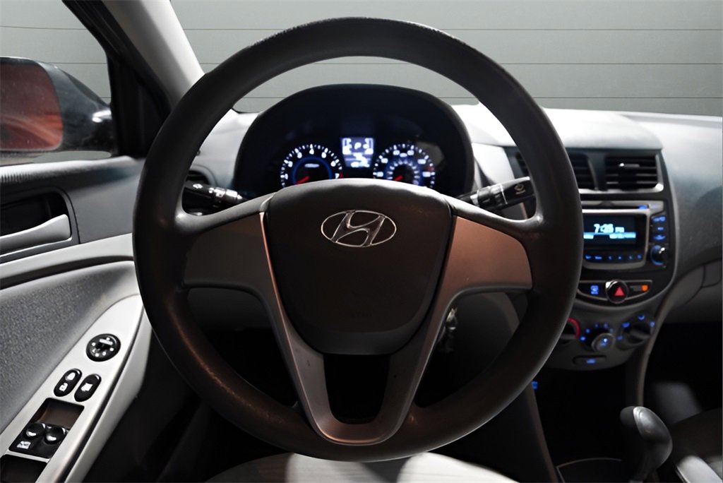 Used 2017 Hyundai Accent SE image 35