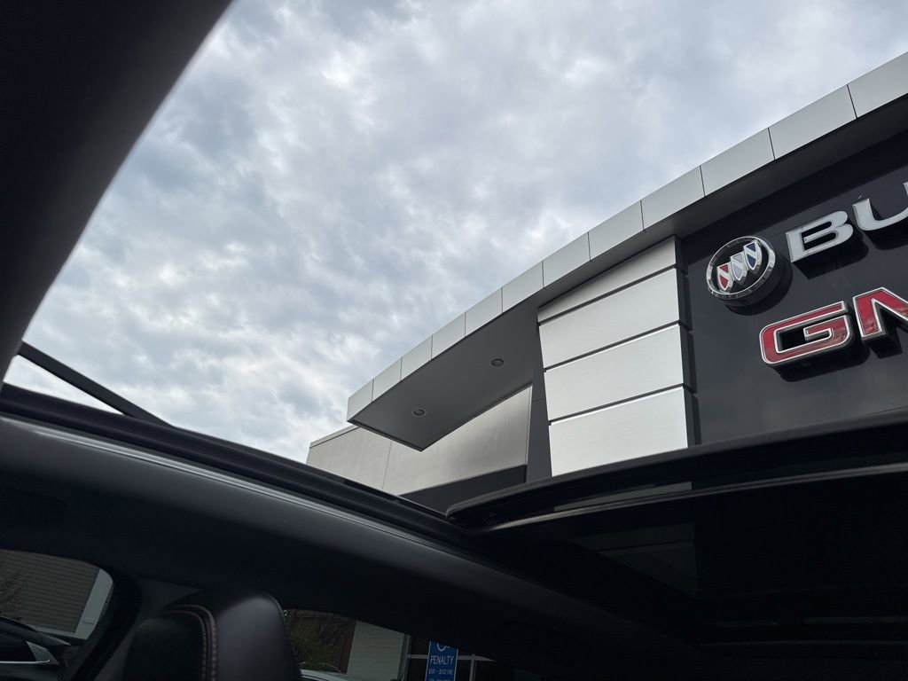 Used 2020 GMC Terrain SLT w/ Preferred Package image 41