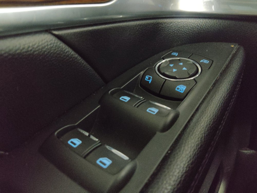 Used 2018 Ford Explorer Limited AWD/4WD image 27