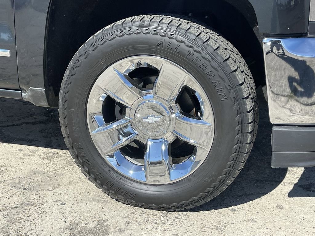 Used 2017 Chevrolet Silverado 1500 LTZ w/ Sport Package image 32